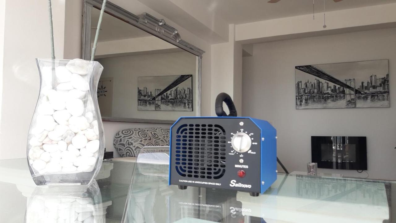 Apartamento Lujo Frente Al Mar Centro De Málaga Kültér fotó