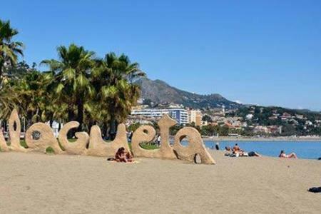 Apartamento Lujo Frente Al Mar Centro De Málaga Kültér fotó